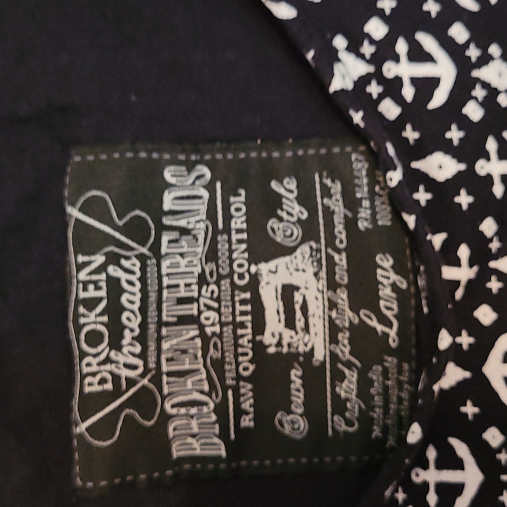 Broken Threads sleeveless top - Picture 2 of 3